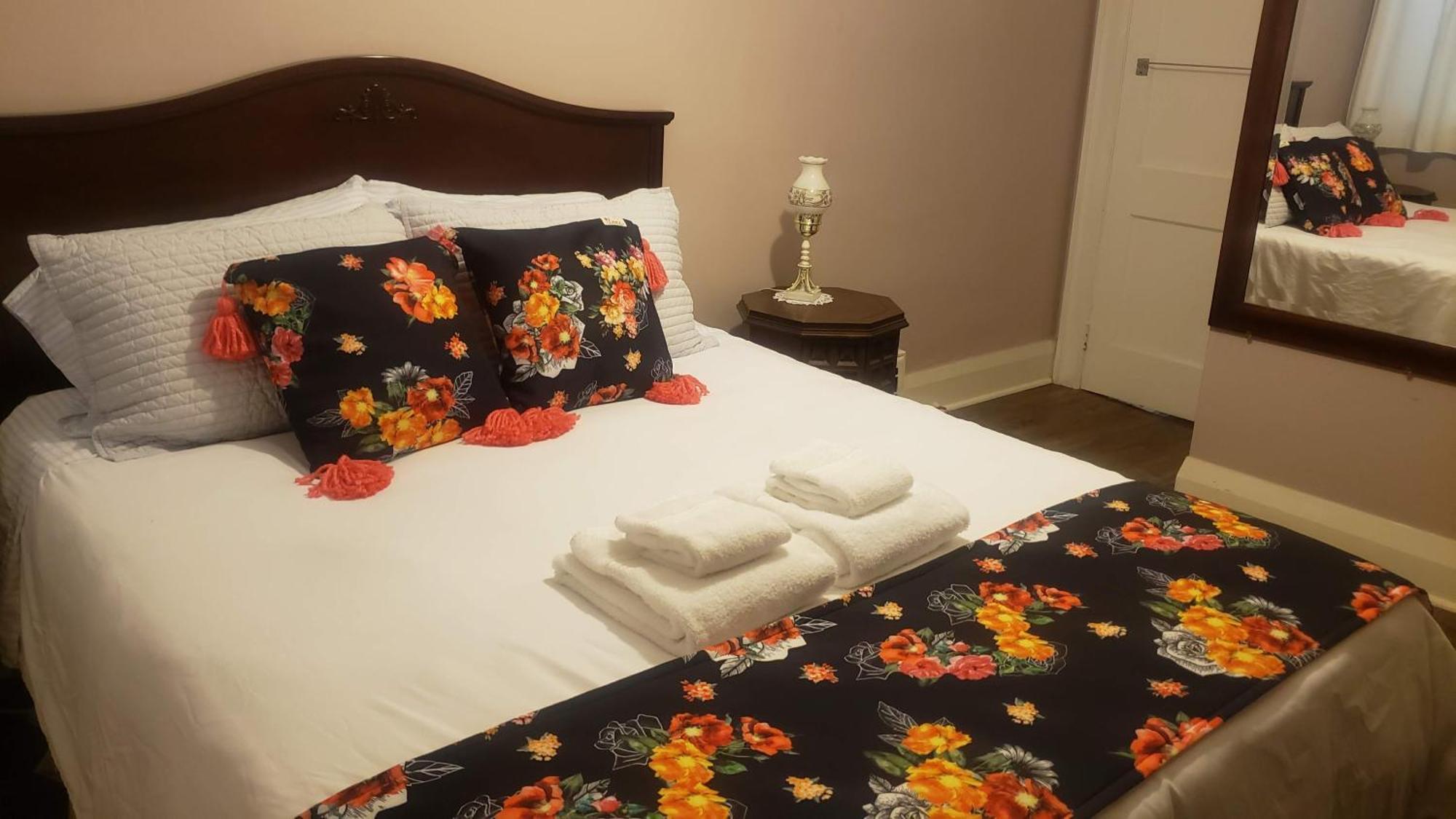 Blue Spruce Bed And Breakfast Muskoka Gravenhurst Extérieur photo